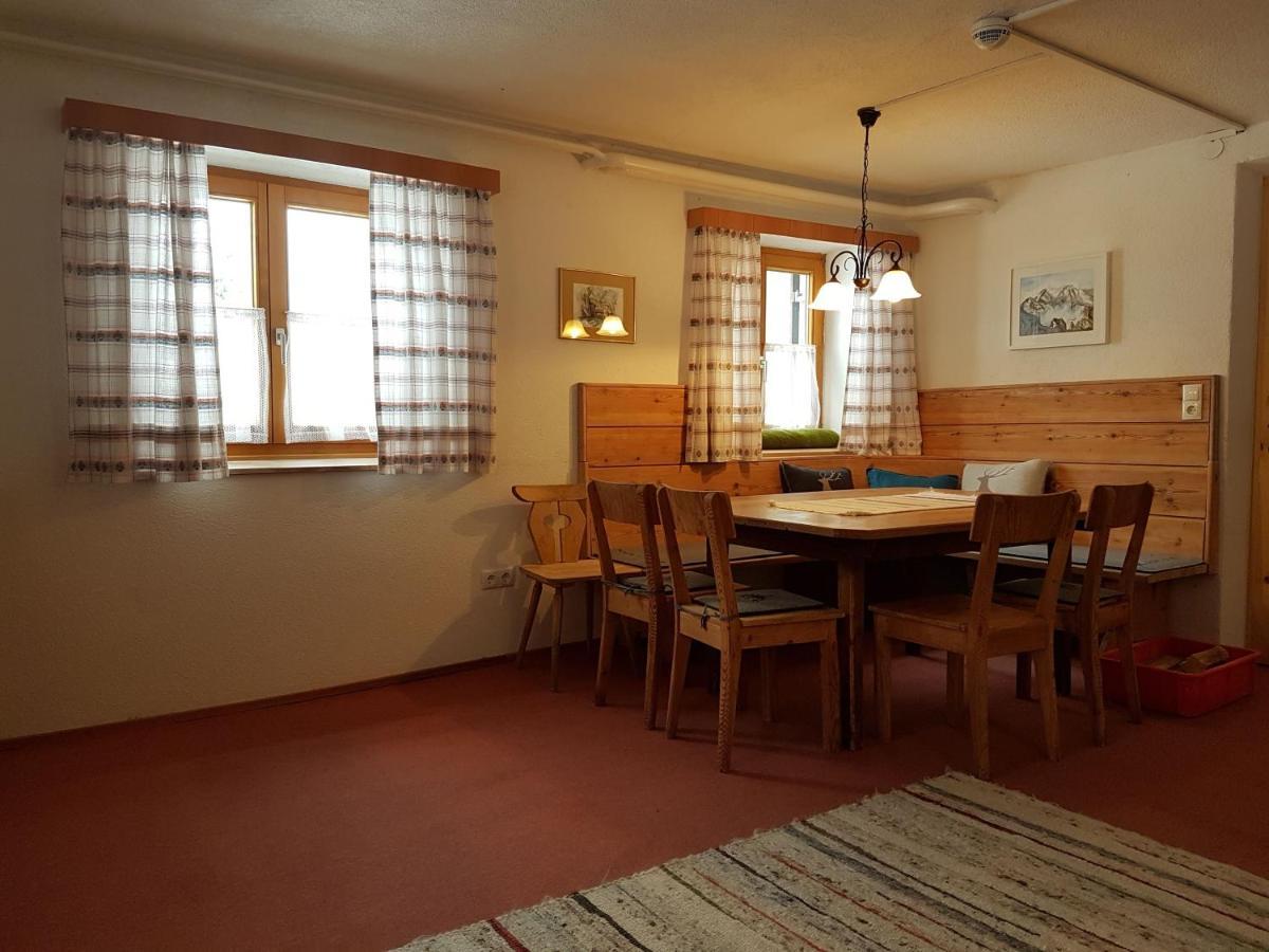 Skihuette Zams Kültér fotó
